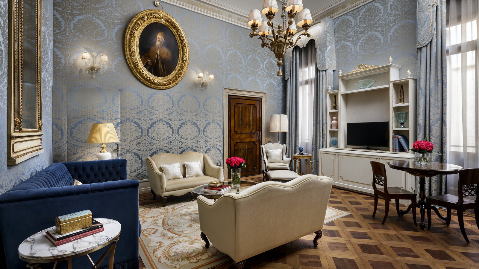 Dandolo suite living area
